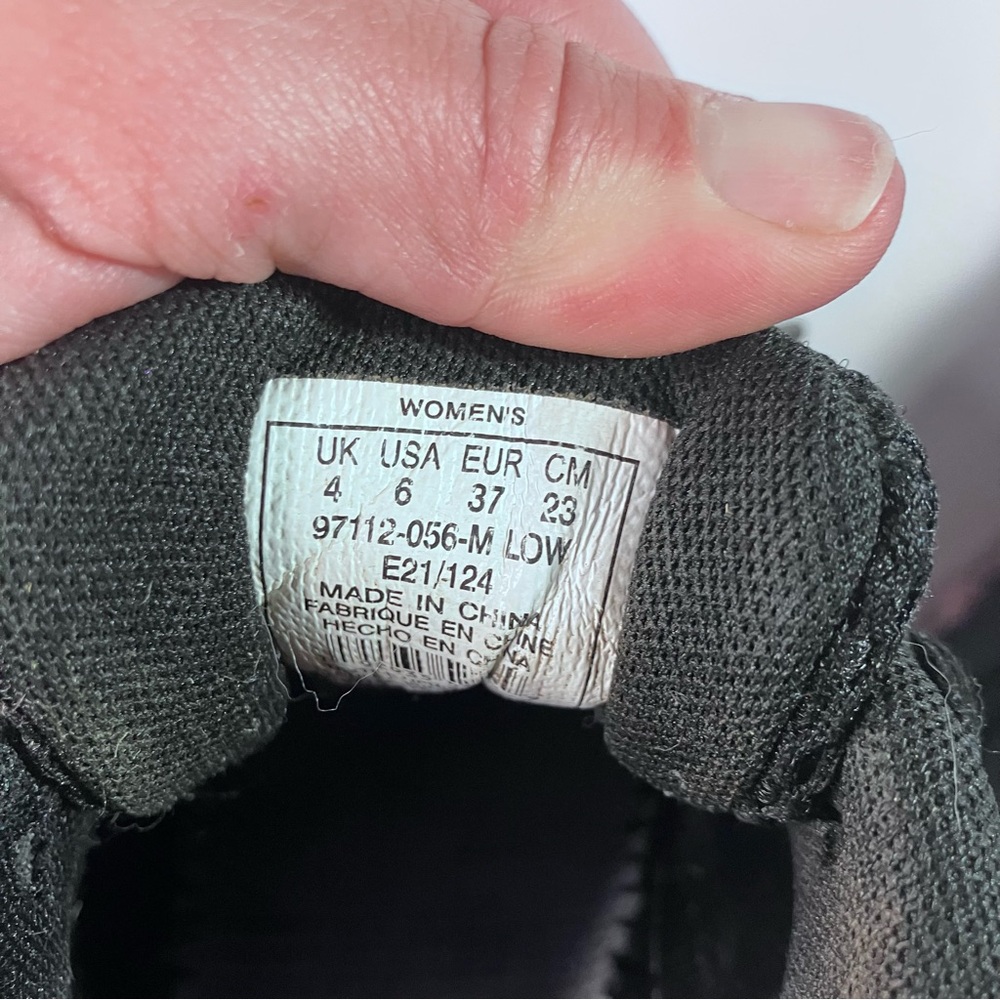 K-Swiss Tubes 200 Sneakers Black & Pink 2010 Original Release Women’s Size 6 - Picture 3 of 11